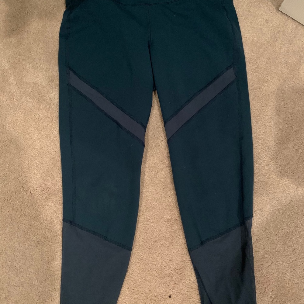 Old Navy go active crop leggings